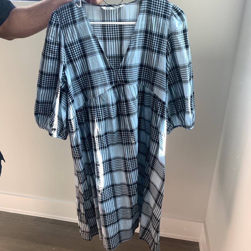 Zara plaid puff sleeve dress L